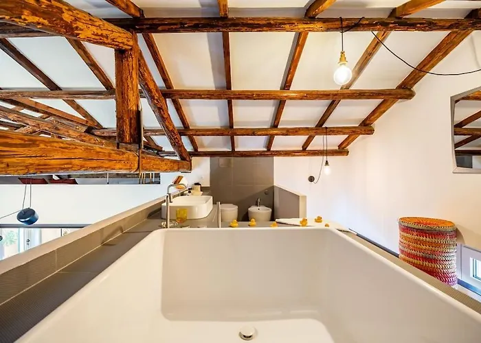 Apartment Loft In Garbatella Rome